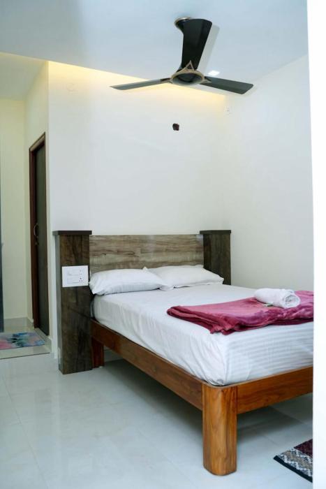 OM GOVINDA Home Stay