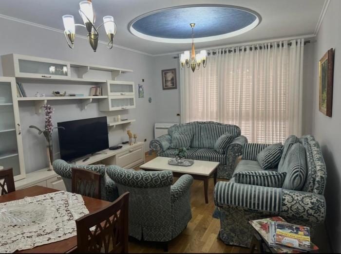 Capital Bruçi Apartament
