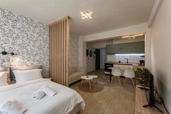 Oikia 4 you # Apts, Designer Studio, Walk to Aristotelous