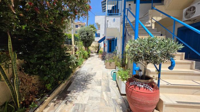 Michele Marie apts