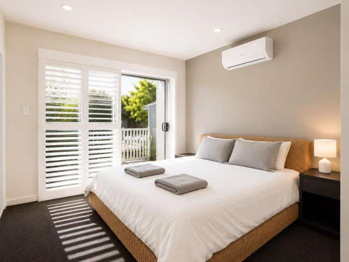 21 Pimpama Home