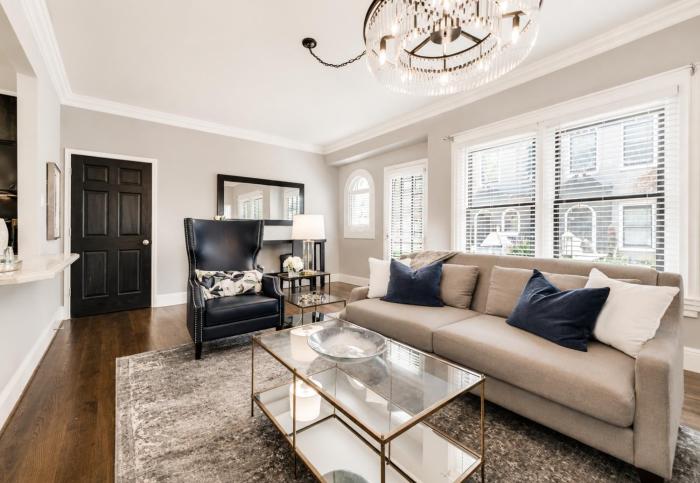 Spacious Retreat w Private Patio & Courtyard