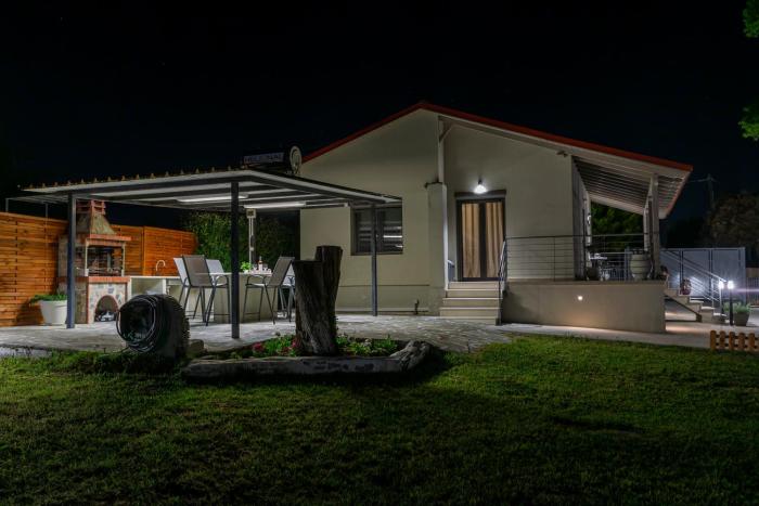 THAλEIA Holiday Home