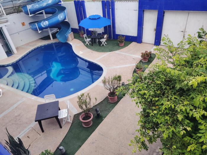 Casa suites golden