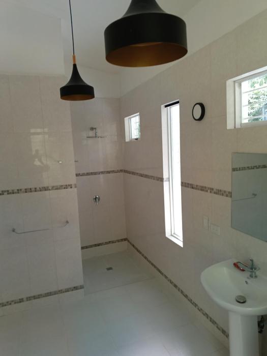Cómoda y espaciosa habitación rodeada de naturaleza