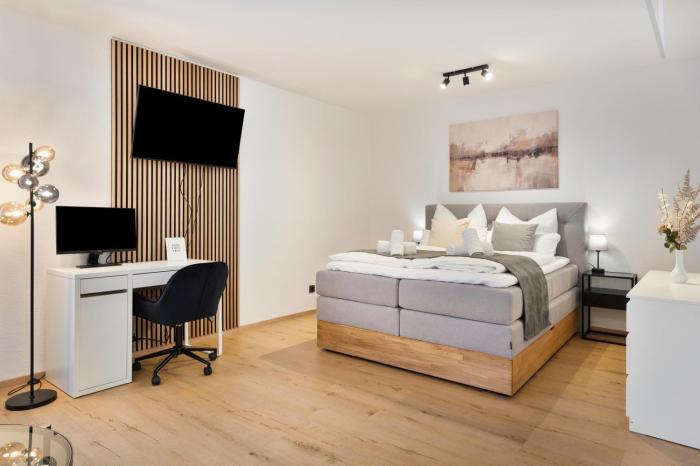 Moss & Gold Neu-Ulm - BRIGHT Collection - Studio für 3 mit Parkplatz, Küche, Arbeitsplatz