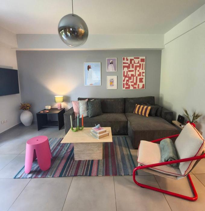 The elegant urban apartment
