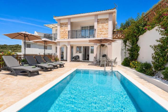 Villa Naisy