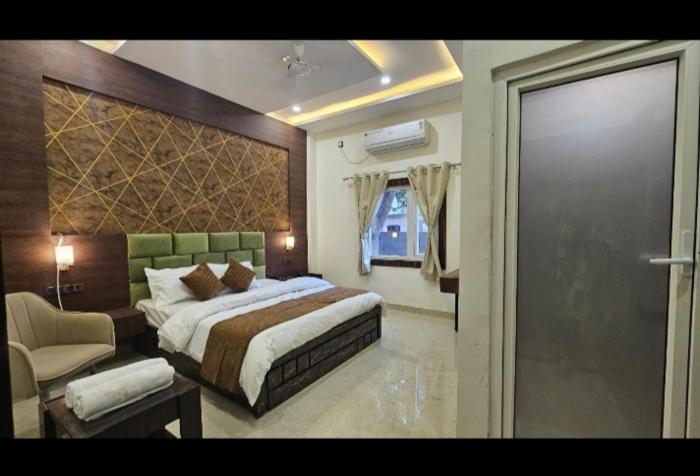 Triveni international Varanasi