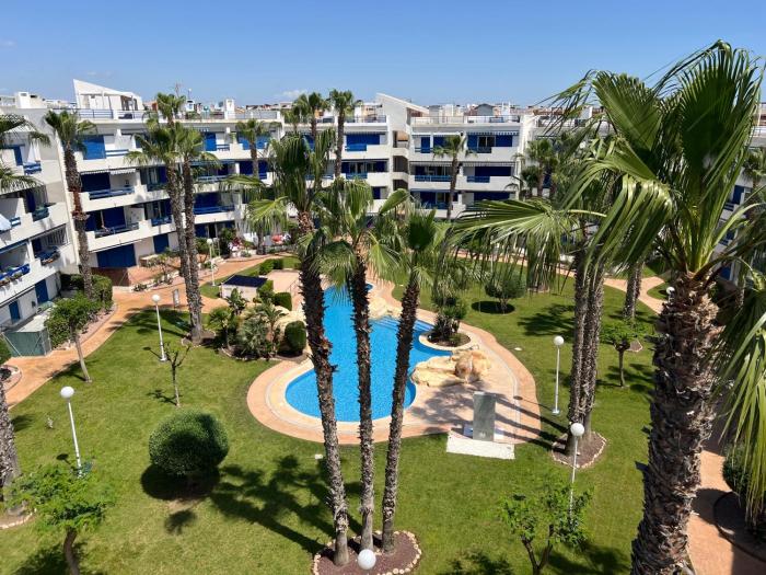 La Calma Viola Appartment near Zenia Boulevard