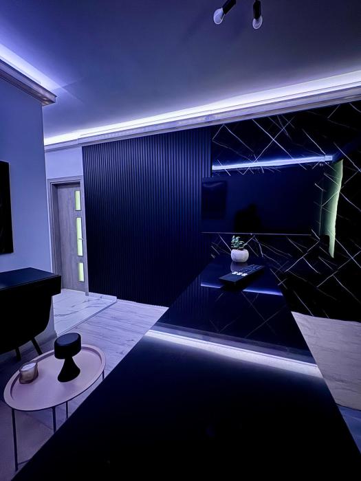 Studio Modern Lux & LED Ambient - Design Premium