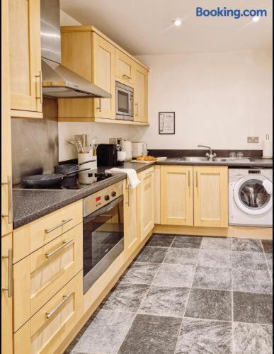 Spacious Apartment- The Shard- Central Location