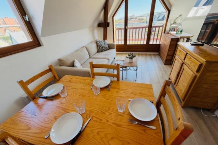 Nice Flat 2 Steps From The Beach - 2 bedrooms