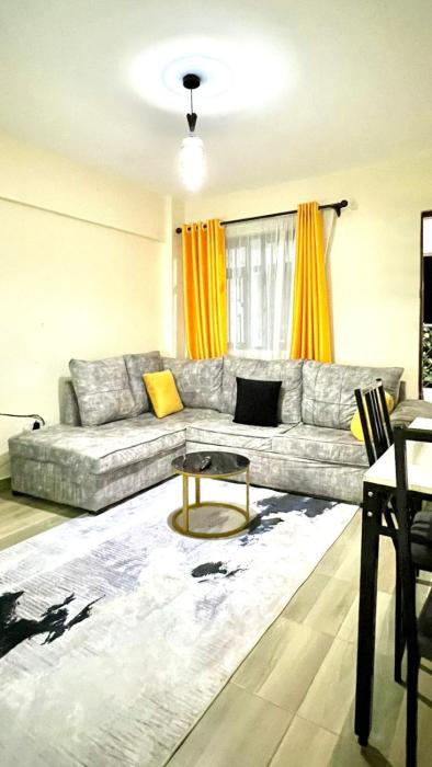2 Bedroom Stylish Apartment