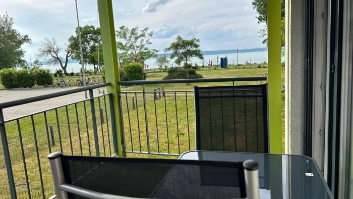 Siófok Beachfront Lux 007