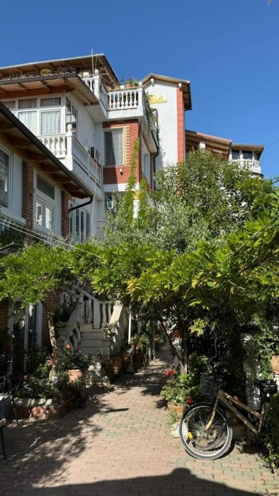 Villa Gersina Golem