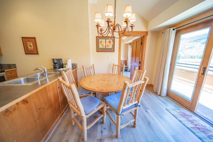 Springs 8909 by SummitCove Lodging in Colorado