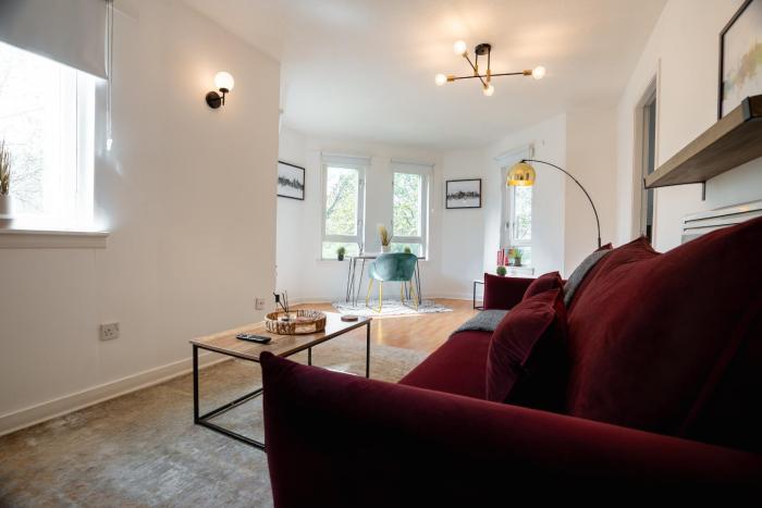 St Georges Cross 1BR - Subway on Doorstep - Central