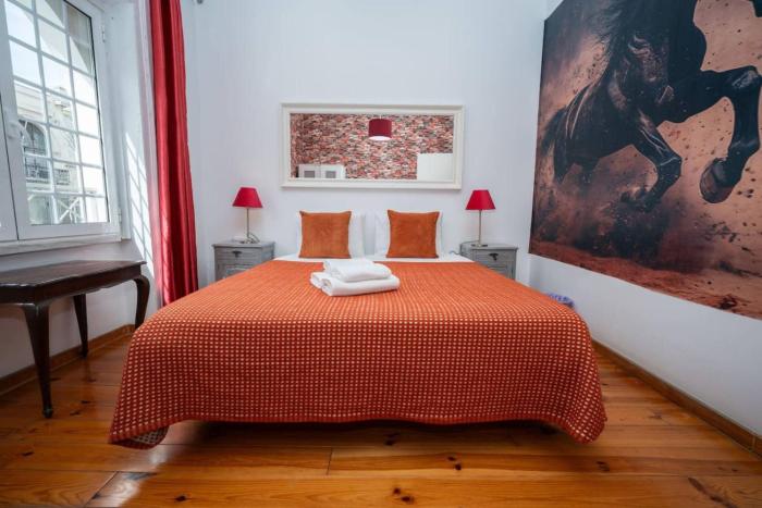 3-Bedroom Apartment with Terrace in Lisbon