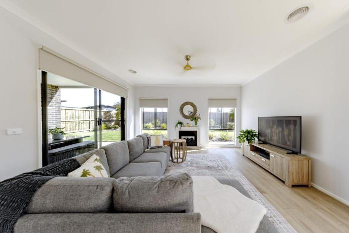 Banksia Retreat