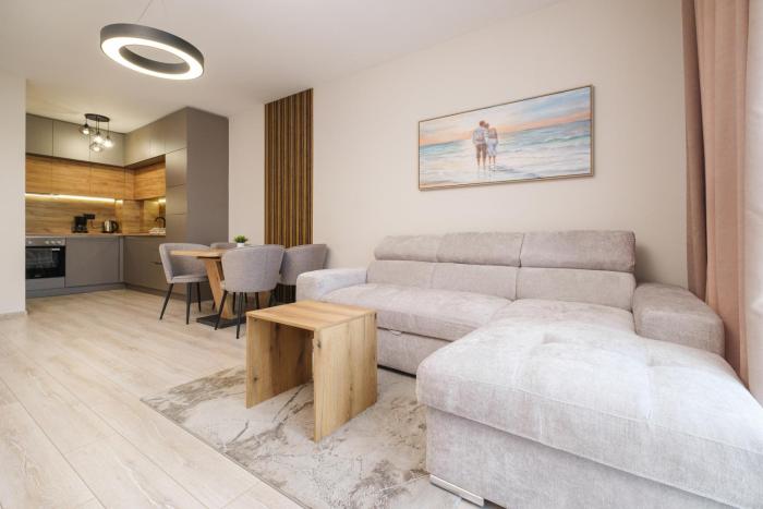 River View 1-Bedroom Apartment