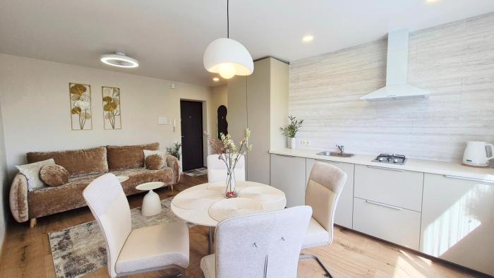 2 rooms apartament Akropolis