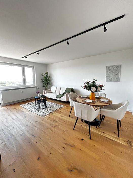 Penthouse 12 Stock Panorama Flughafen MUC