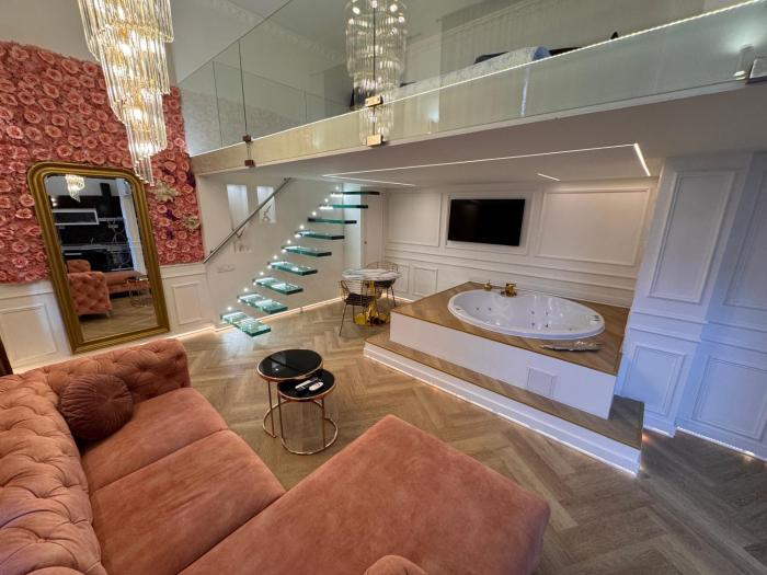 Etti Apartment - our new design downtown home