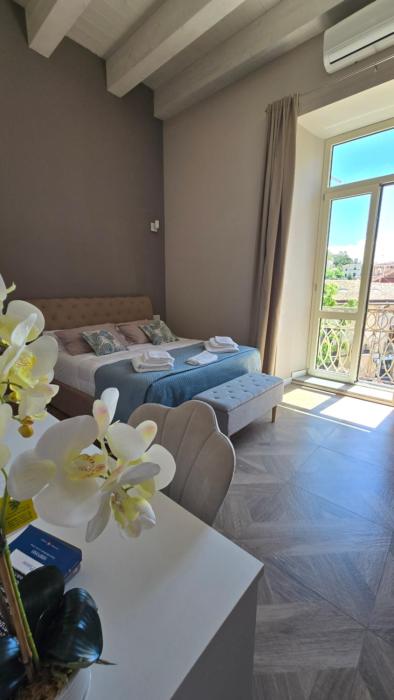 Numistrano Room