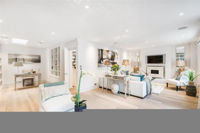 Ultra Luxury Pavilion Mews 4 Bed House