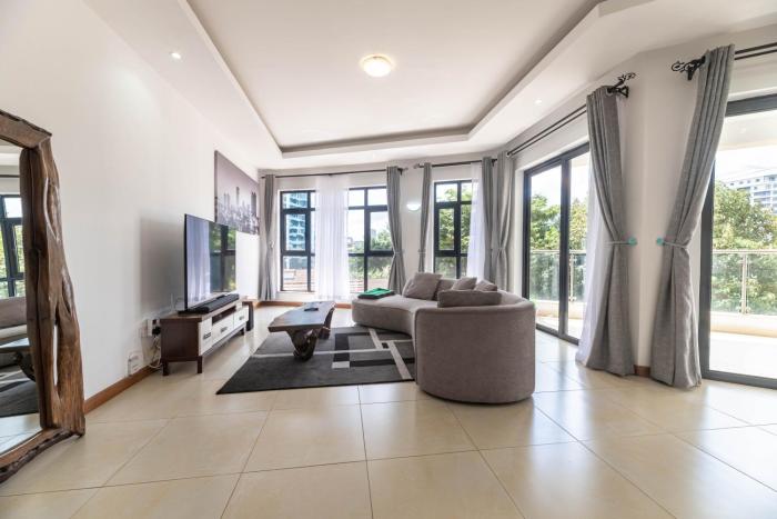 J and J Suites - Aramis