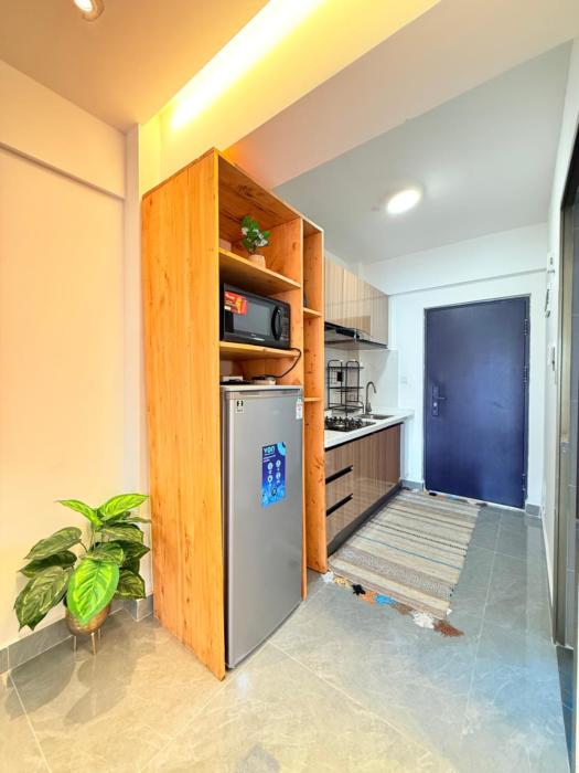 Studio in Riverside Drive