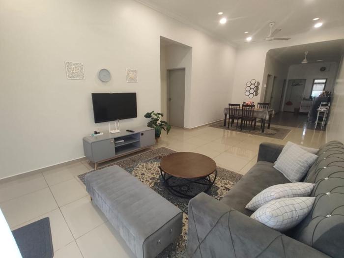 AA Homestay Bandar Mahkota Banting