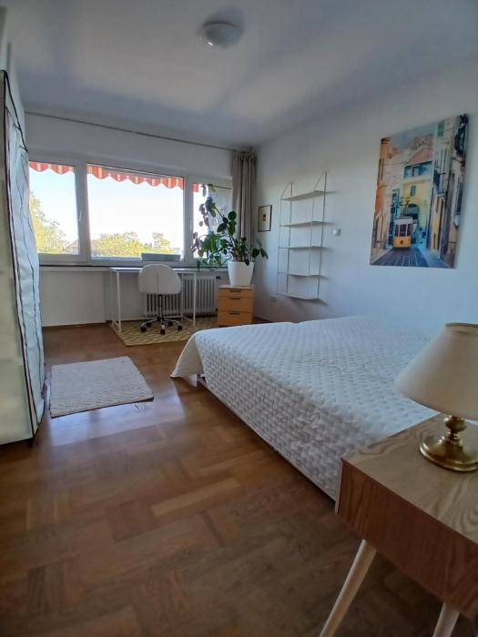 Stadtwohnung über den Dächern von Bonn-Beuel, Nähe Stadtzentrum