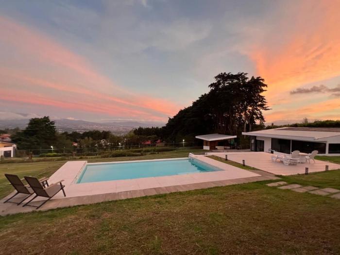 AO Buena Vista Private Mountain Retreat