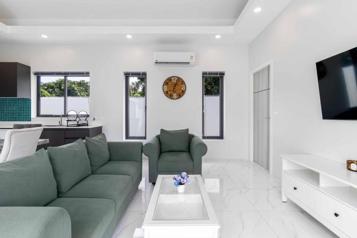 3 Villas 9BR 3 Pools Perfect for Big Groups V305