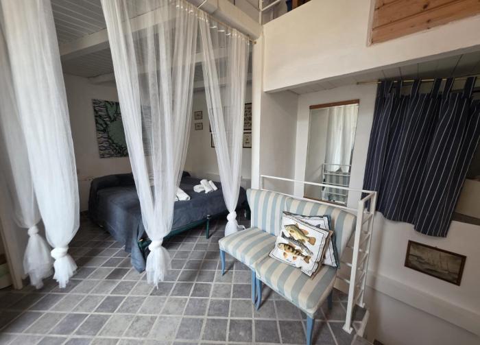 La Casa Bianca nel Borgo - by Be Your Home