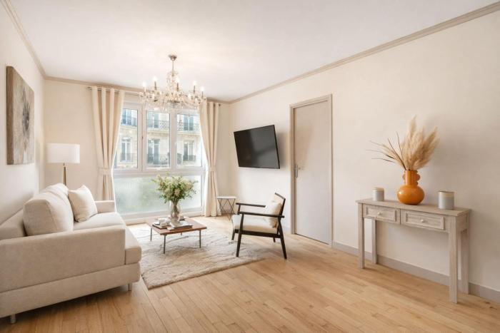 Eiffel Tower - Premium apartment for 6 with lift
