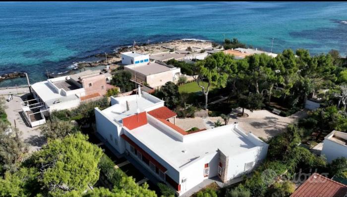 Villa Paola by the sea