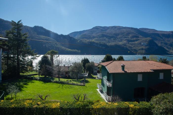 Cozy Home on Como Lake - Panoramic Lake View Terrace