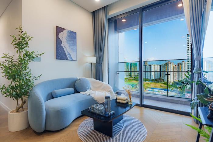 2 bedroom City View Minimal Apartment