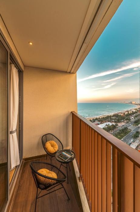 Beachfront Soleil Wyndham Studio My Khe Beach