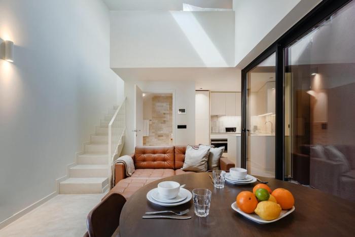 Minimalist Loft @ Terracotta Collection