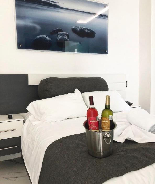 Hotel M&F