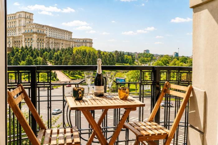New Luxury Flat in front of the Parliament at Unirii