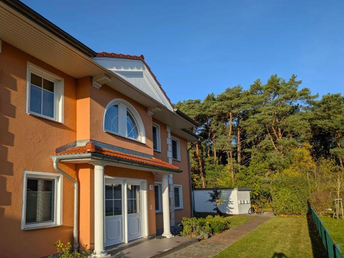 Haus "Waldblick", Waldblick 1 in Karlshagen