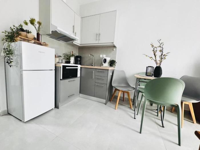 Minimal Vintage Apartment, Delta Hospitality