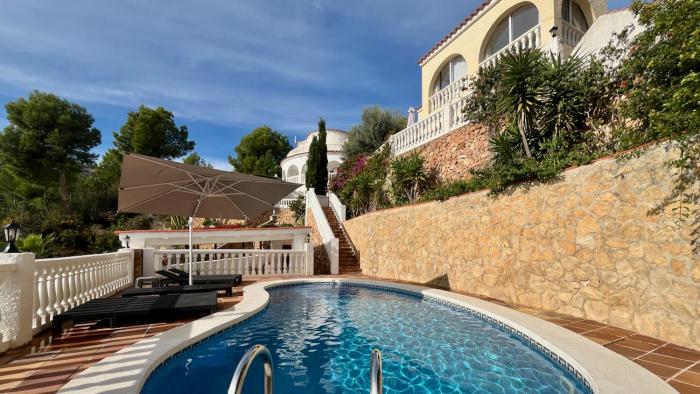 Chalet en Marcolina con piscina y hermosas vistas
