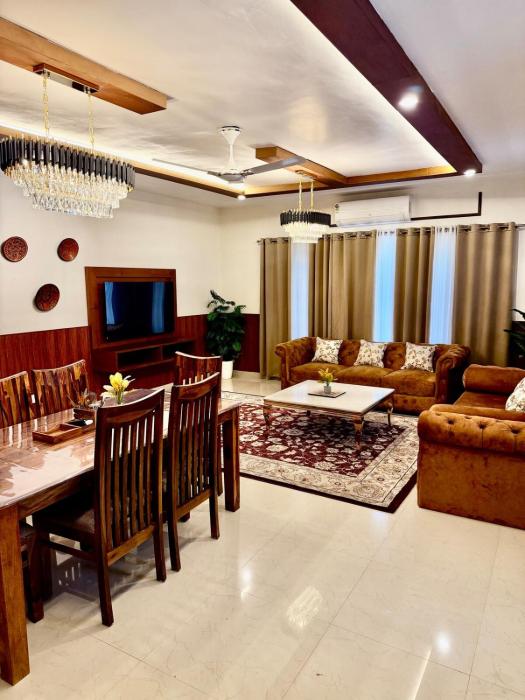 Walisons Homestay , Rose - 2 BHK Ground Floor