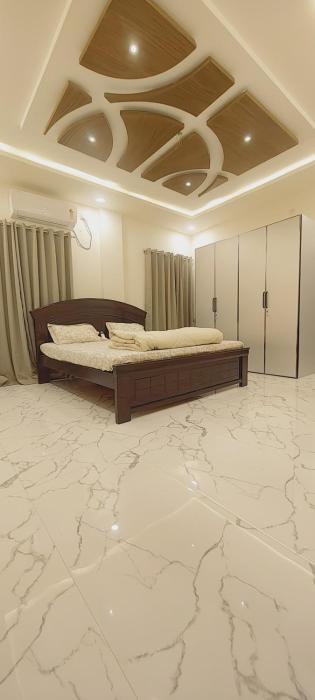 Premium 3BHK Family Apartment with Parking and Fast Wifi